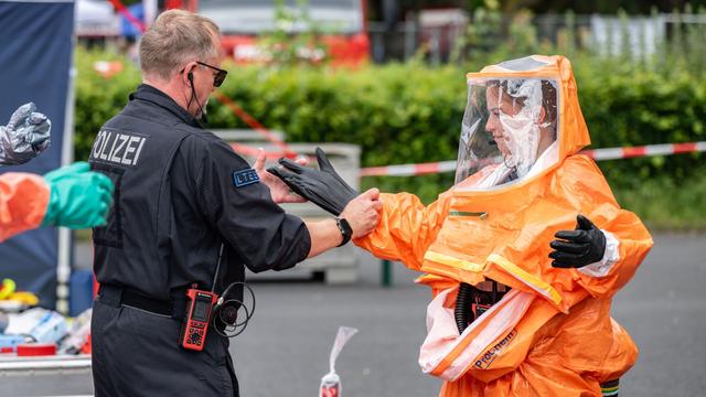 Bevölkerungsschutz: Großübung im Kölner Stadion probt den Ernstfall
