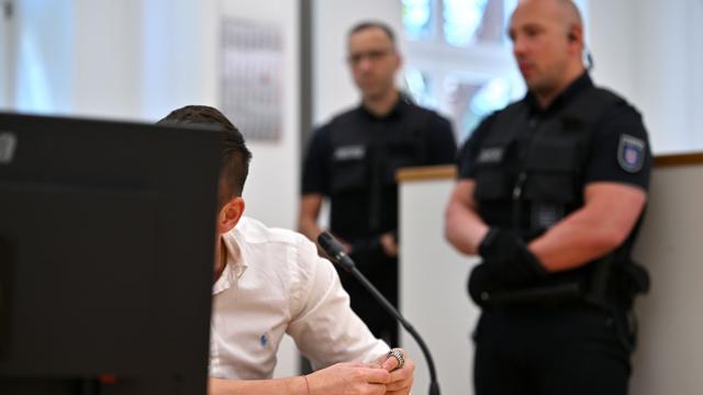 Bilanz 2025: Opferberatung: Zahl rechter Angriffe bleibt auf hohem Niveau