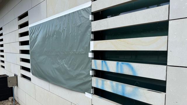 Nächtliche Schmiererei: «Scheiß Deutschland» an Fassade des Landtags geschmiert