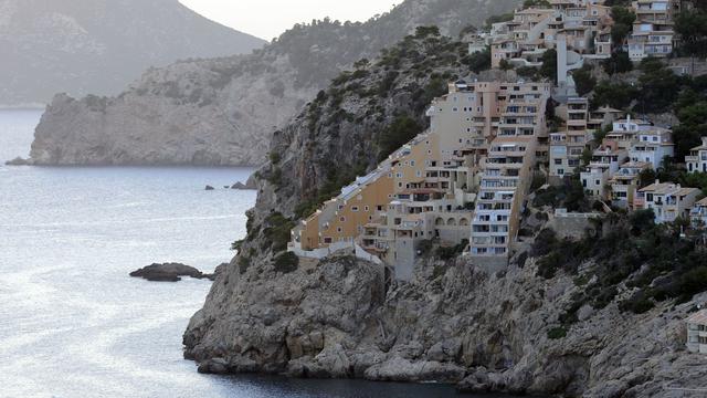 Unbemerkter Tod in Spanien: Deutscher lag wochenlang tot in seiner Wohnung auf Mallorca