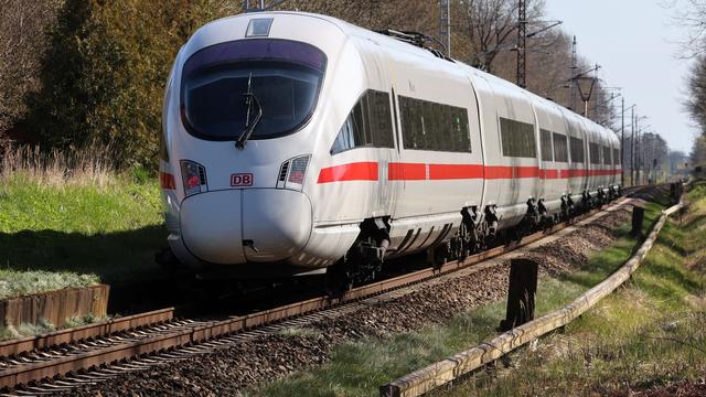 ICE mit Nahverkehrsticket: Früh-ICE Rostock-Hamburg zu 38 Prozent ausgelastet