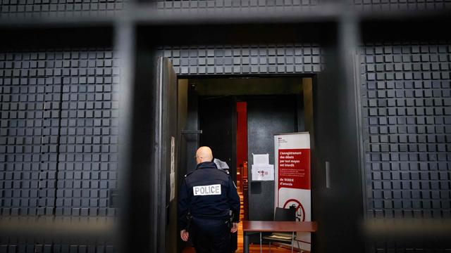 Für Mord an Jungen 2004: Lebenslange Haft in Frankreich für deutschen «Maskenmann»