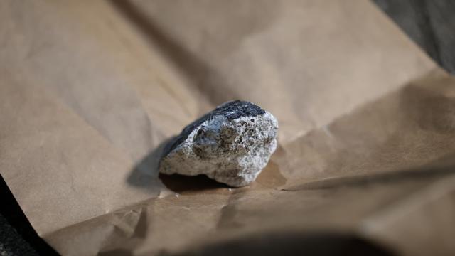 Nach «Hammer-Fall»: Warum Forscher auf 20 Gramm des Koblenz-Meteoriten hoffen