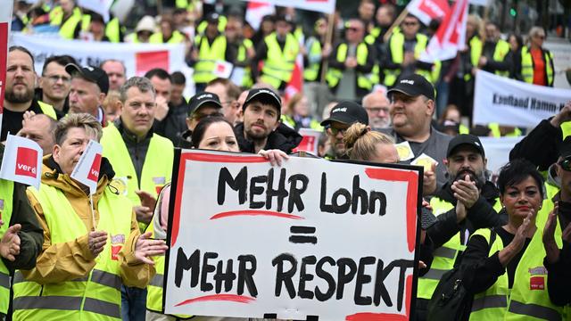 Tarife: Beschäftigte im Handel legen erneut Arbeit nieder