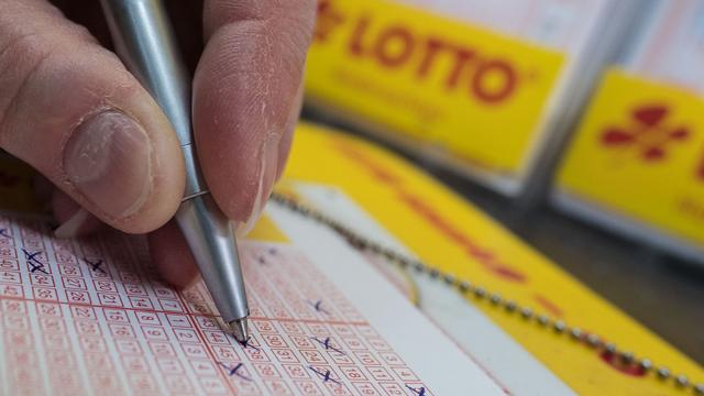 Spitzenjackpot knapp verfehlt: Brandenburger gewinnt knapp 1,9 Millionen Euro im Lotto