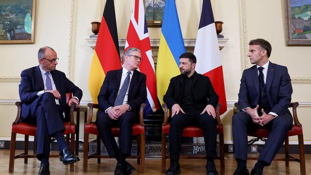 Krieg in der Ukraine: Merz, Starmer, Macron wollen mit Selenskyj in London beraten
