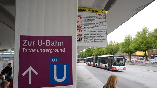Verkehr: U1 Sperrung: Ersatzbusse im Einsatz