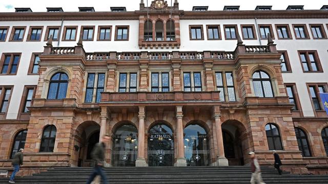 Verwaltung: Wiesbaden testet die geplante neue Deutschland-App