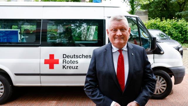 Bevölkerungsschutz: DRK-Präsident Gröhe drängt auf Tempo bei Krisenvorsorge