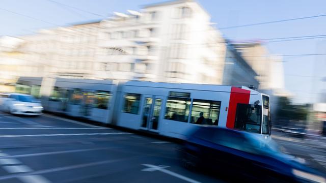 Es kracht häufiger: Mehr Unfälle im Nahverkehr - Wie reagieren die Betriebe?