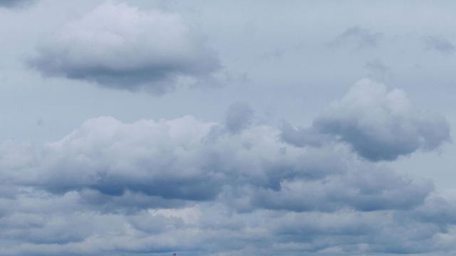 Wetteraussichten: Neue Woche startet wechselhaft - erneut Re