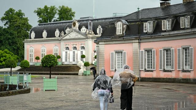 Schauer und Gewitter möglich: Das Freibad-Wetter lässt auf s