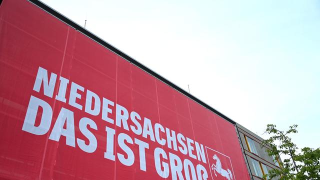 Standortkampagne: «Wind of Change» und Schröder: Niedersachs