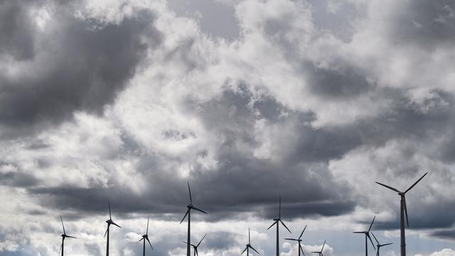 Energieversorgung: Mehr Geld für Kitas - Windrad-Pflichtertr