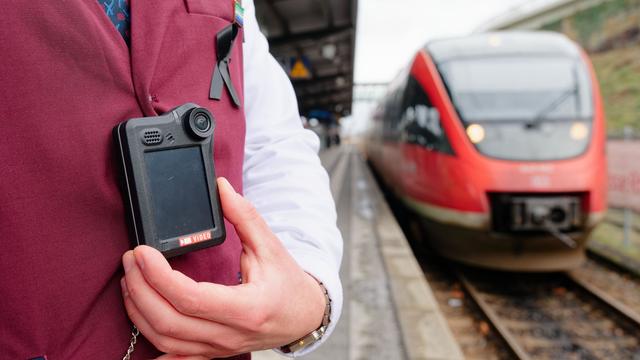 Sicherheit im Zug: Rund ein Drittel der Bahn-Kundenbetreuer 