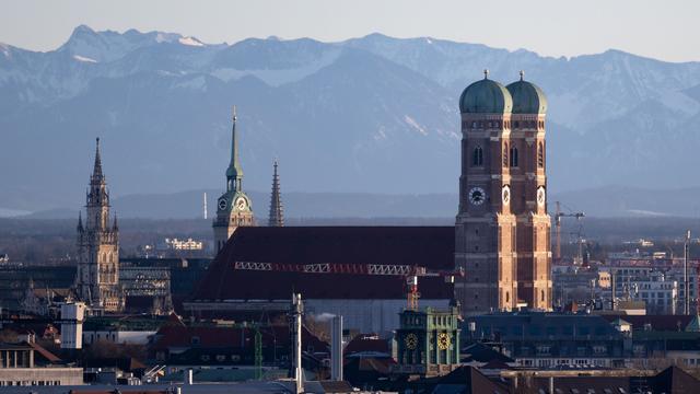 Studie zum Glück: Glücksatlas: Warum Augsburg München hinter