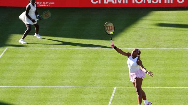 WTA-Tour: Topstar Serena Williams feiert Sieg bei Tennis-Com