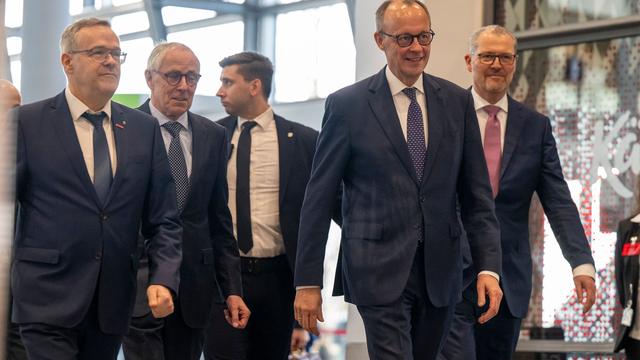 Reformen: Wirtschaftsverbände: Treffen im Kanzlera