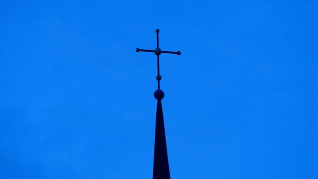 Plenardebatte: Land will Kirchen auch für Schulen und Sozial