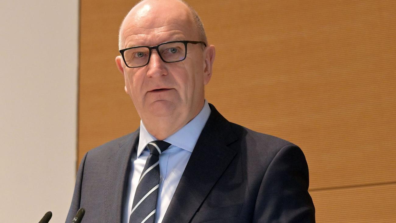 Reden: Staatskanzlei: Woidke nutzt keine KI für seine Reden