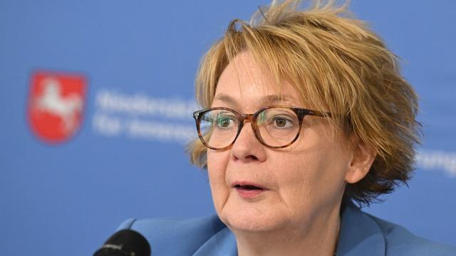 Verfassungsschutzbericht 2025: Mehr Rechtsextreme in Niedersachsen – AfD im Fokus