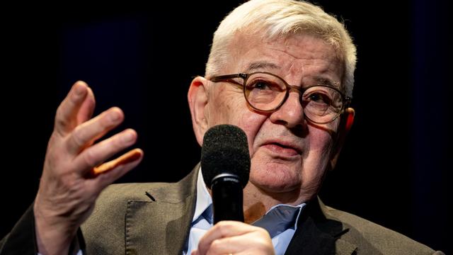 Ertüchtigung der Bundeswehr: Fischer: Deutsche Aufrüstung weckt alte Ängste