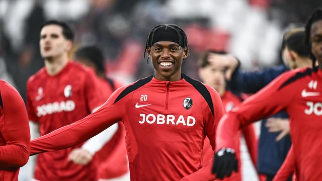 Fußball-Bundesliga: Freiburger Adamu wechselt zu Schalke 04
