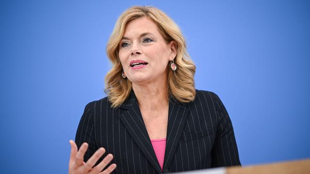 Generierte Reden: Klöckner: «Es gibt eine Verantwortung, wen