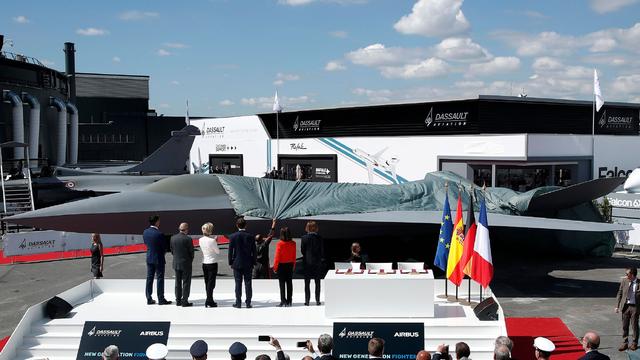 Verteidigung: Nach FCAS: Acht Unternehmen wollen neuen Jet m