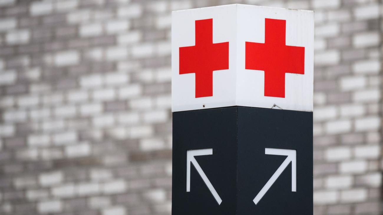 Landesweiter Protest: Kliniken schlagen Alarm - «Grundversorgung nach Kassenlage»