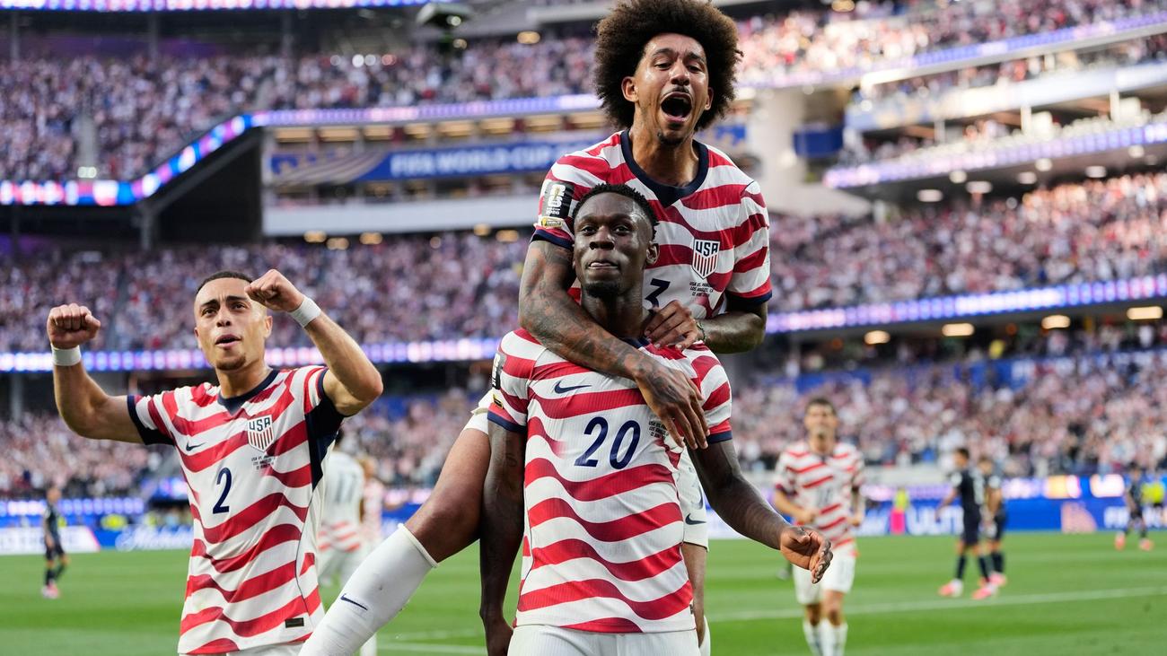 Fußball: Das war die WM-Nacht: US-Party und Italiens Ärger