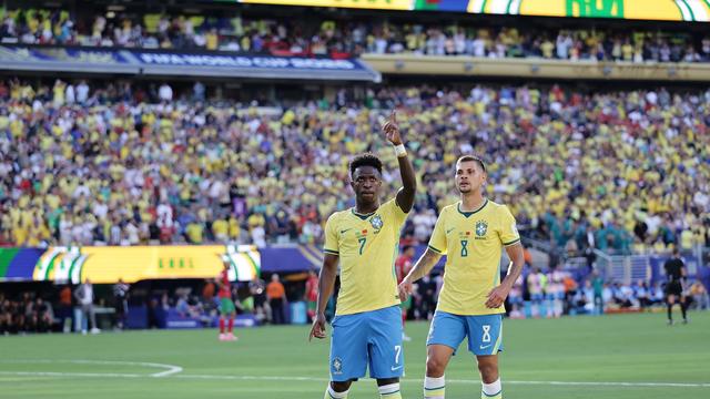 Fußball-WM: Dank Vinícius Júnior: Brasilien wendet Fehlstart ab