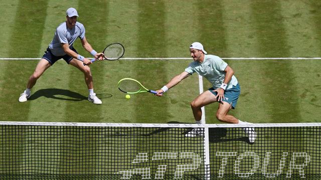 ATP-Turnier: Hanfmann/Struff feiern Doppel-Titel in Stuttgart