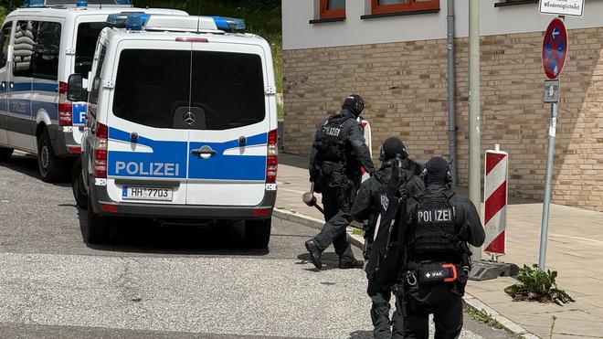 Kriminalität: Die Polizei ist mit zahlreichen Kräften im Einsatz. (Symbolbild)