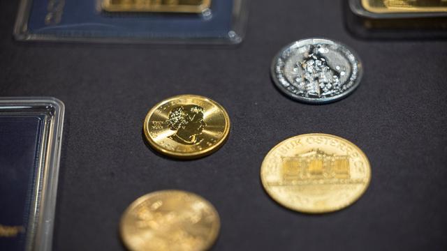 Verdächtiger in U-Haft: Münzen, Waffen und Drogen bei mutmaßlichem Dieb gefunden