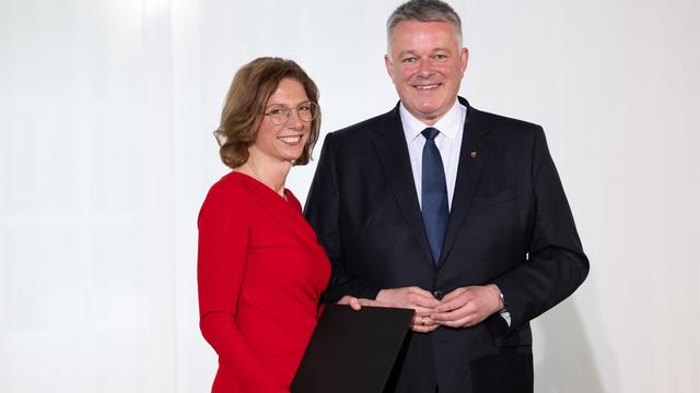 Neue Regierung: Stolperstart der großen Koalition in Rheinland-Pfalz
