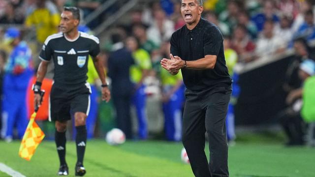 Tunisia Reportedly Sacks Coach Sabri Lamouchi After Single World Cup Match