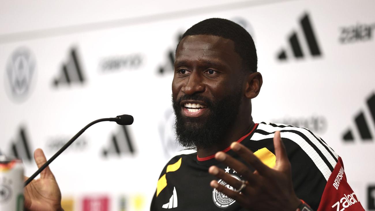 Fußball-Nationalmannschaft: «Buhmann» Rüdiger verteidigt Nmecha für WM-Gebet
