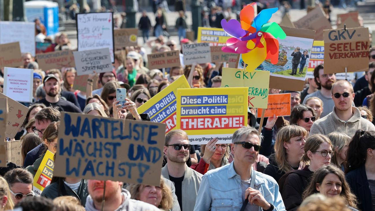 Gesundheitskosten: Kürzungspläne - Psychotherapeuten warnen vor Praxissterben