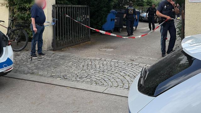 Bild: Laden verkauft Luxusuhren: Juwelier überfallen: Münchner Polizei jagt flüchtige Räuber