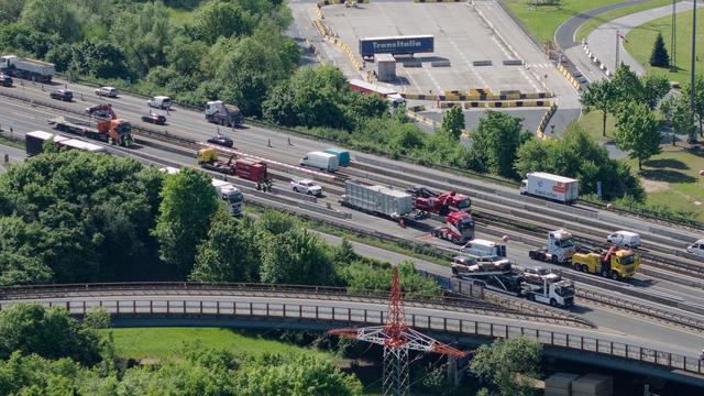Cologne A4 bridge protection: Barriers to operate earlier than planned