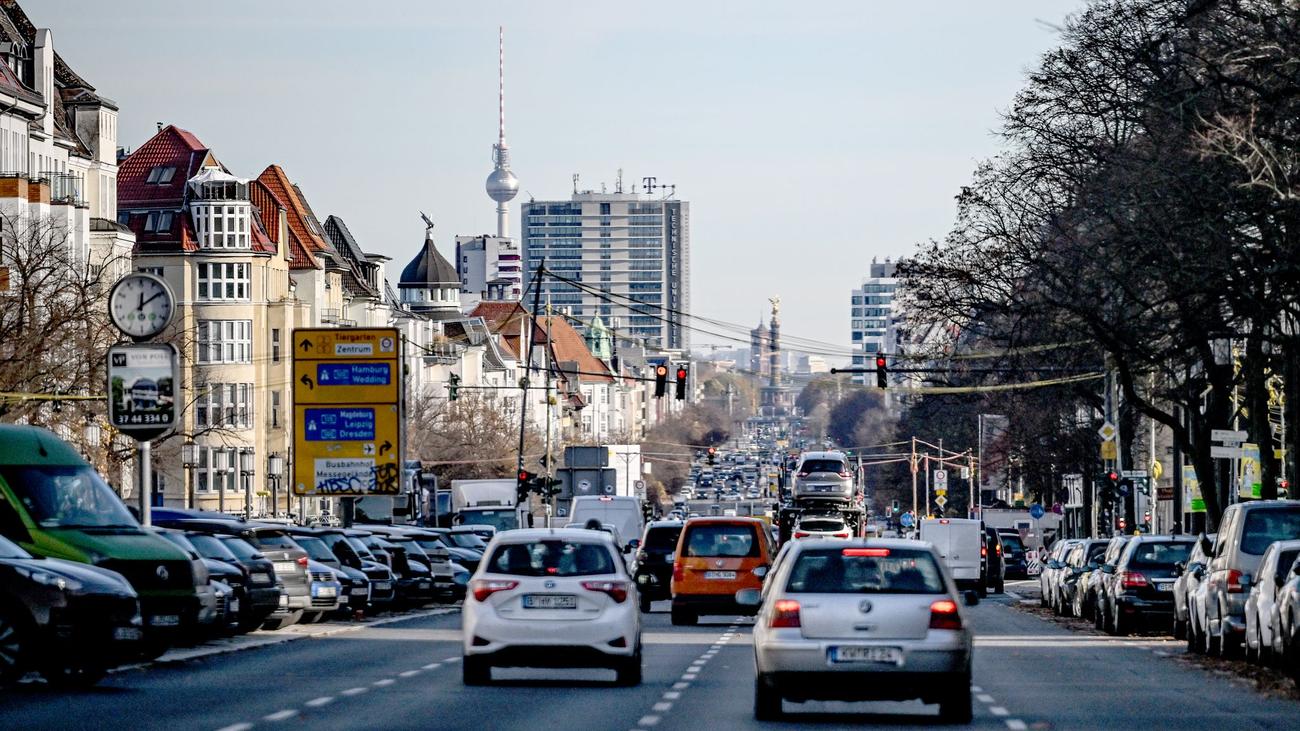 Verkehr: Etwas weniger private Autos in Berlin – Wohnmobile boomen