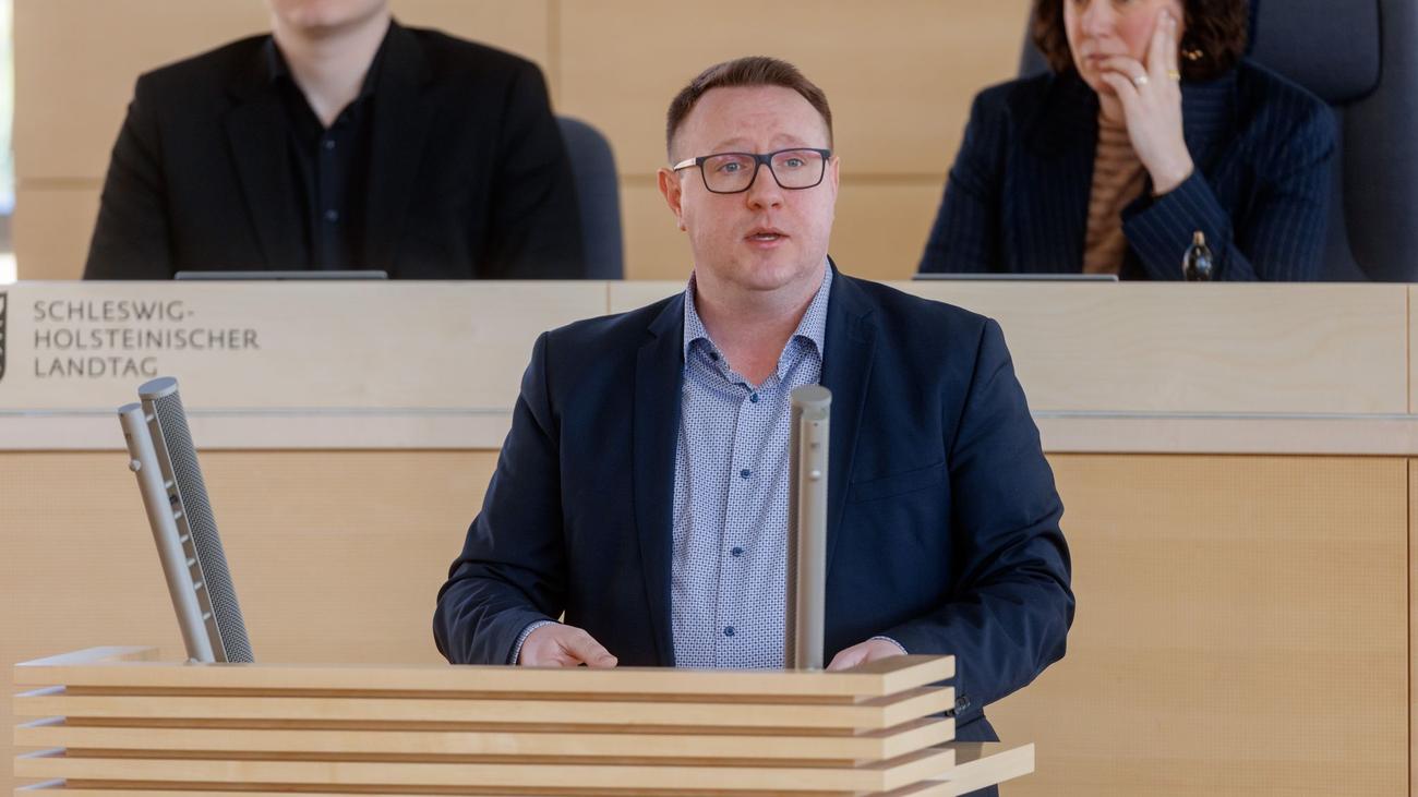 Anerkennung für Gehörlose: Landtag in Kiel berät Einführung eines Gehörlosengeldes