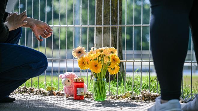 Notfall: Gegen die Mutter wird wegen fahrlässiger Tötung ermittelt. (Symbolbild)