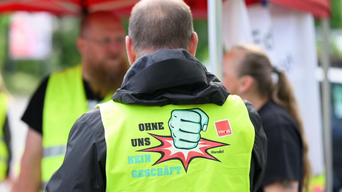 Tarifverhandlungen: Verdi ruft zu Warnstreik im Berliner Einzelhandel auf
