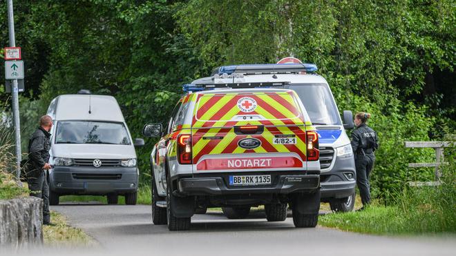 Search for toddler: Large search operation in Renningen.