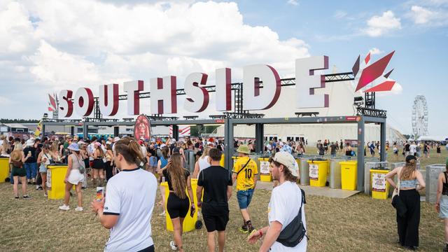 Musik: Southside-Festival wegen Unwetters unterbrochen