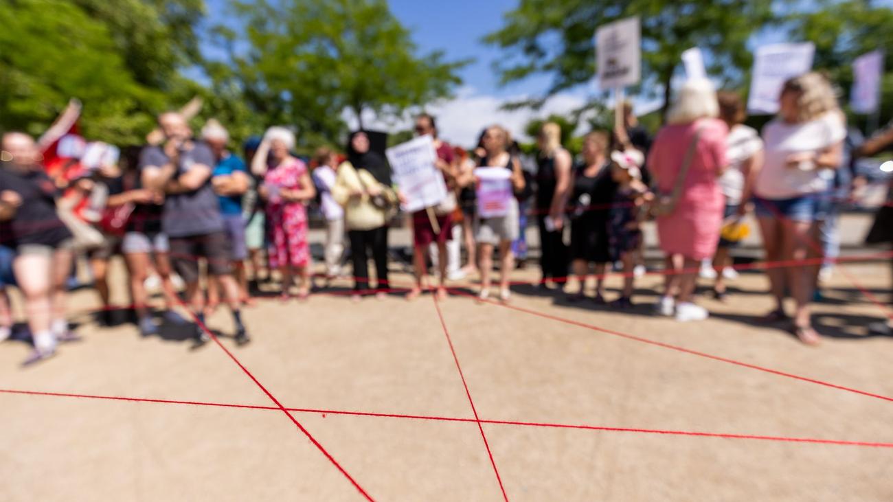 Demonstrationen: Hessens Städte: Proteste gegen Sozialkürzungen