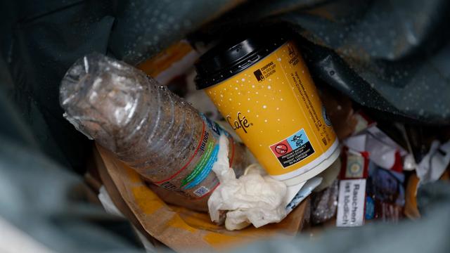 Bild: Gegen Einweggeschirr: Stadt Potsdam will Verpackungssteuer auf Oktober verschieben