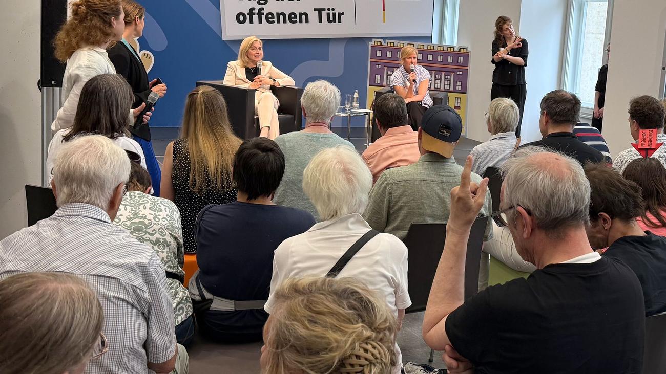 Streit um Sparpaket: Warken stößt bei Dialog auf Bürgerproteste